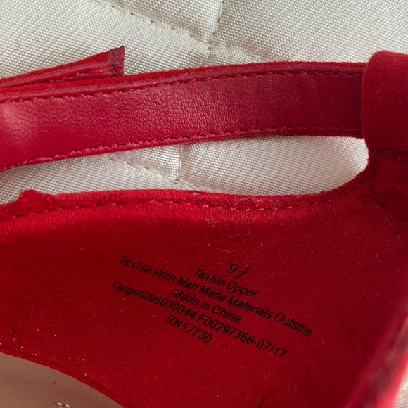 Red Ruffle Heels - Picture 9 of 9